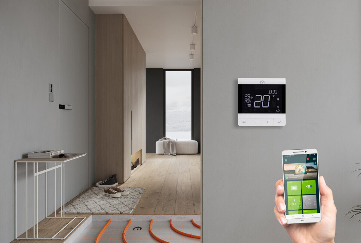 Unisenza-Plus-Corridor-with-app_5036x3620px_male