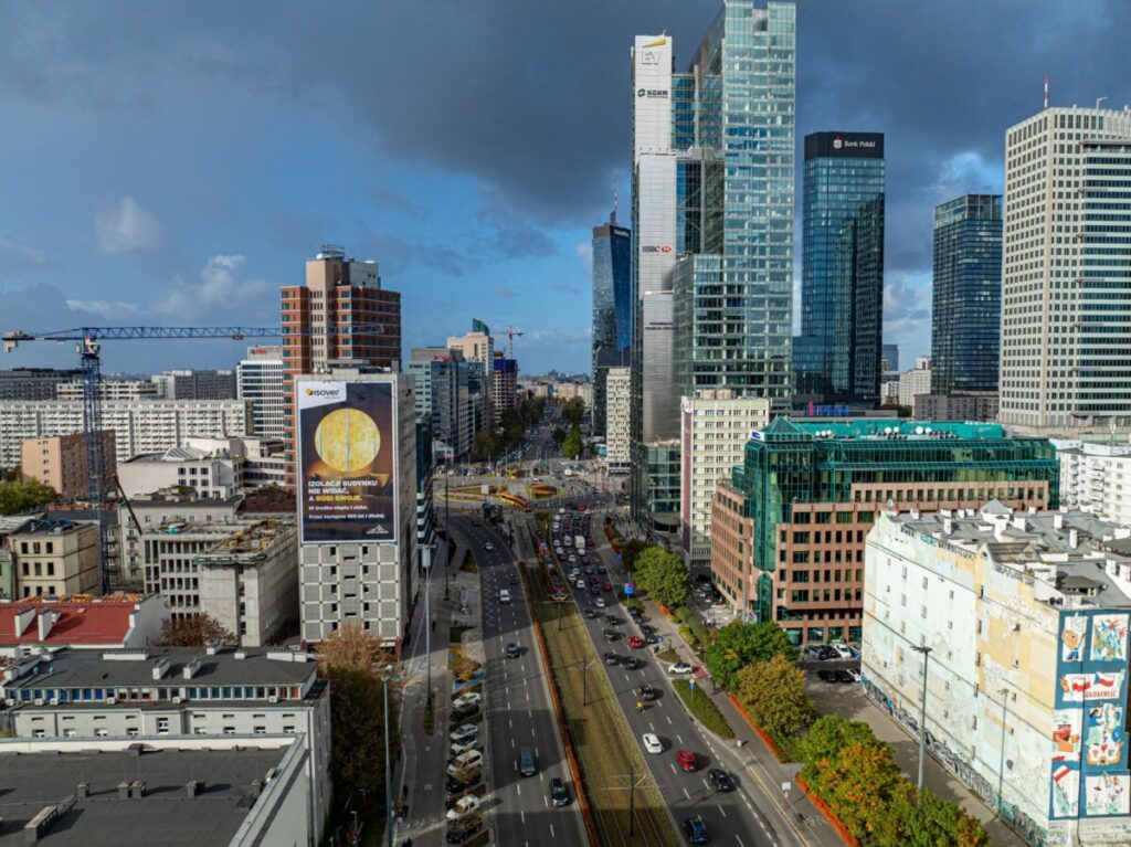 baner ISOVER w centrum Warszawy (1)